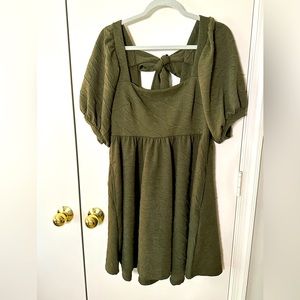 NWT Free People Olive Green Puff Sleeve Tie Back Dress - M